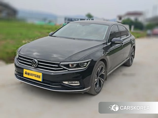 Volkswagen Magotan 2022 Черный из Китая, фото 2
