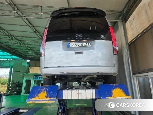 Hyundai Staria 2022 Серый из Кореи, фото 2