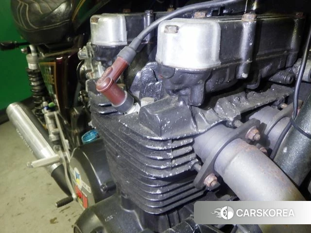 Engine photo