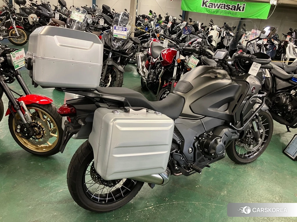 Проданный Honda VFR1200X DCT 2014 из Японии, фото 2