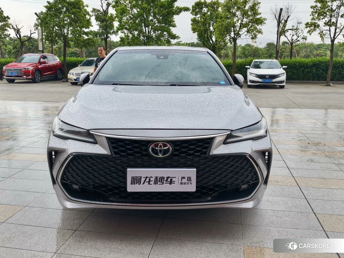 Toyota Asian dragon 2022 Серебристо-серый из Китая, фото 2