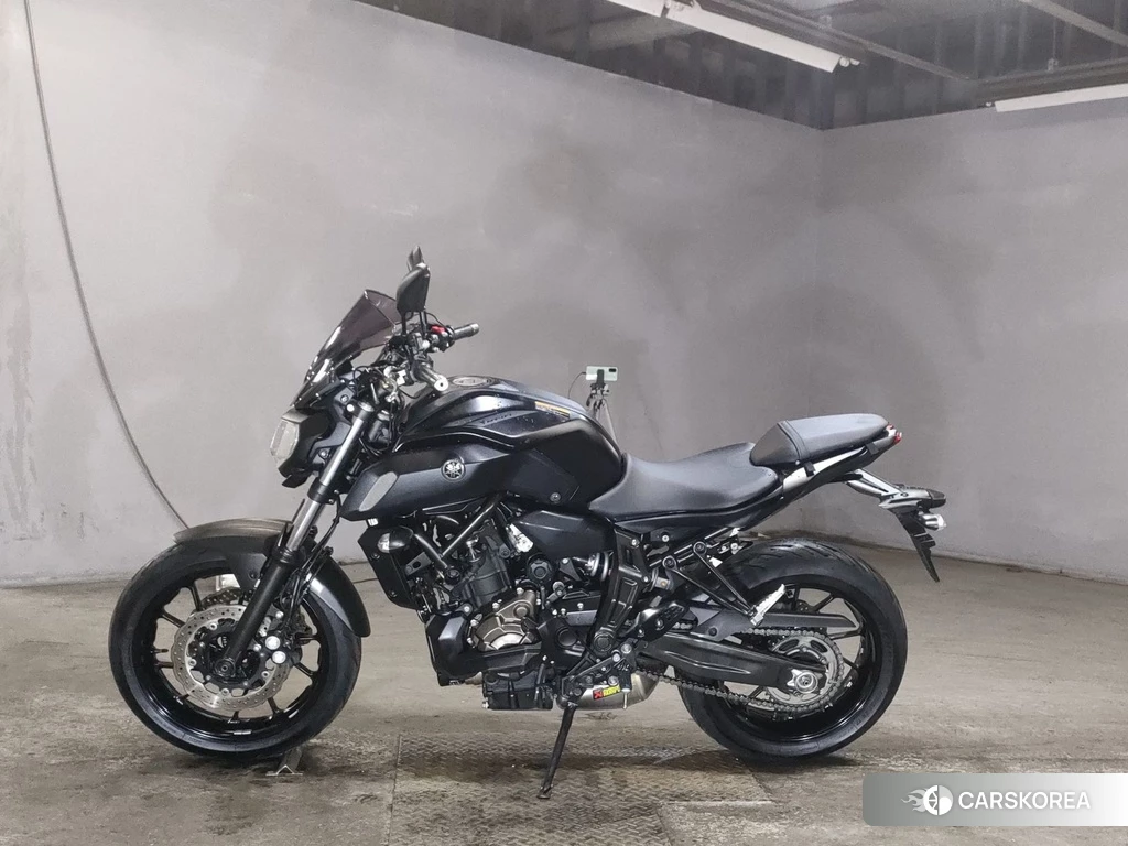 Проданный Yamaha MT-07 2017 из Японии, фото 2