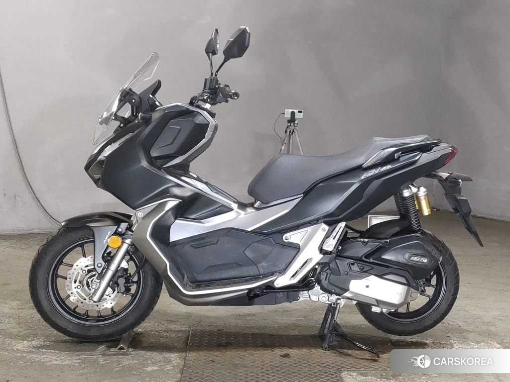Проданный Honda ADV150 2019 из Японии