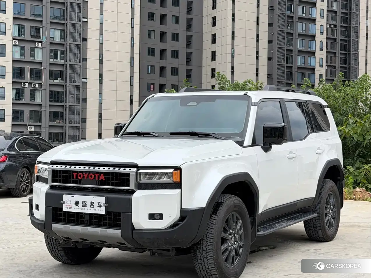 Toyota Prado 2024 Белый из Китая, фото 3