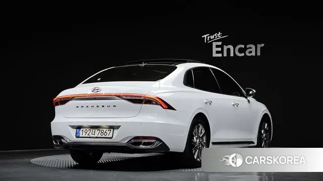 Hyundai The New Grandeur IG Hybrid id 3443830 из Кореи 12