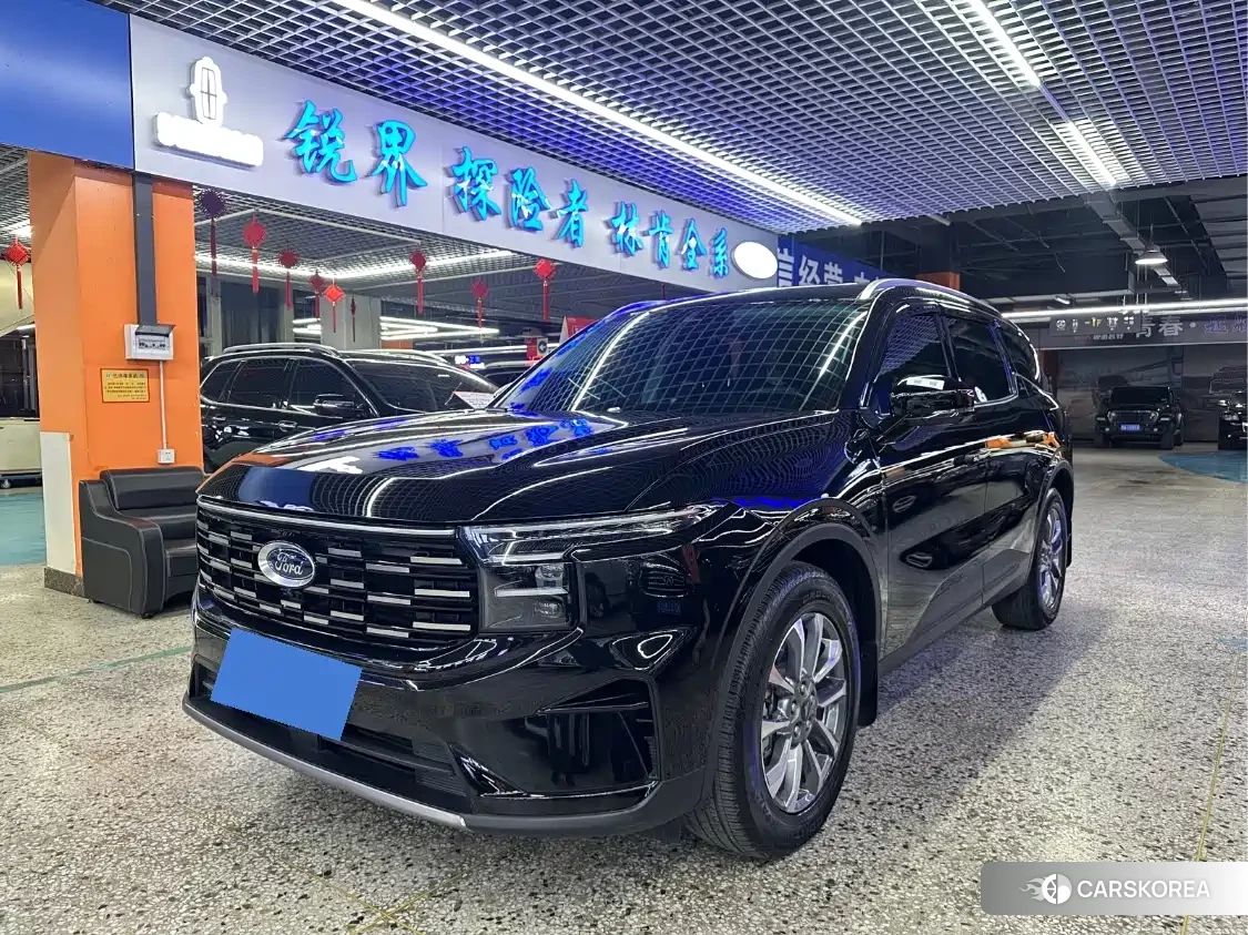 Ford Edge 2025 Черный из Китая, фото 4