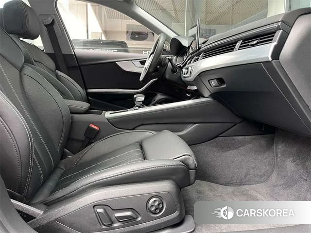 Audi A4L id 4333558 из Китая 8