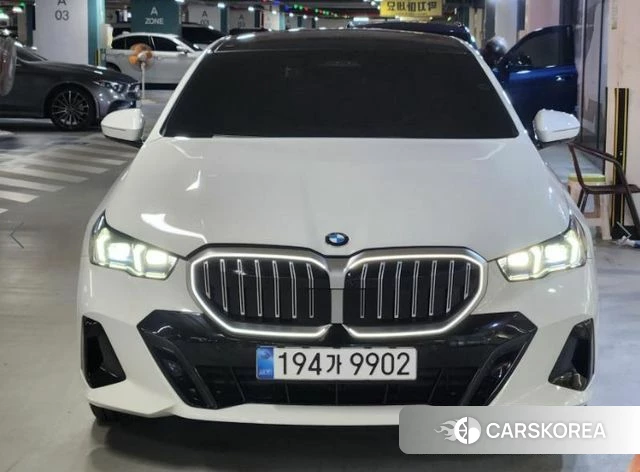 BMW 5 Series (G60) id 3889169 из Кореи 12