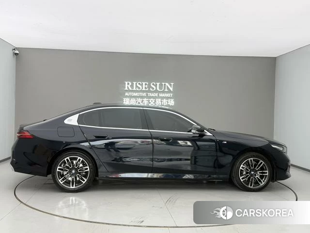 BMW 5 series id 4291143 из Китая 11