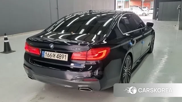 BMW 5 Series (G30) id 3340575 из Кореи 10