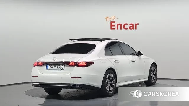 Mercedes-Benz E-Class W214 id 3321689 из Кореи 12