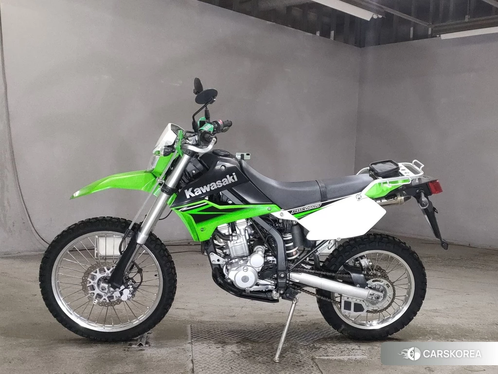 Проданный Kawasaki KLX250 2010 из Японии