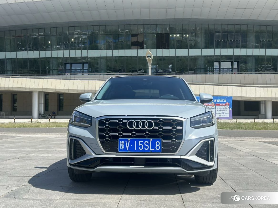 Audi Q2L id 4492678 из Китая 10