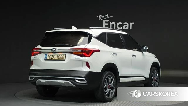 Kia Seltos id 4402661 из Кореи 12
