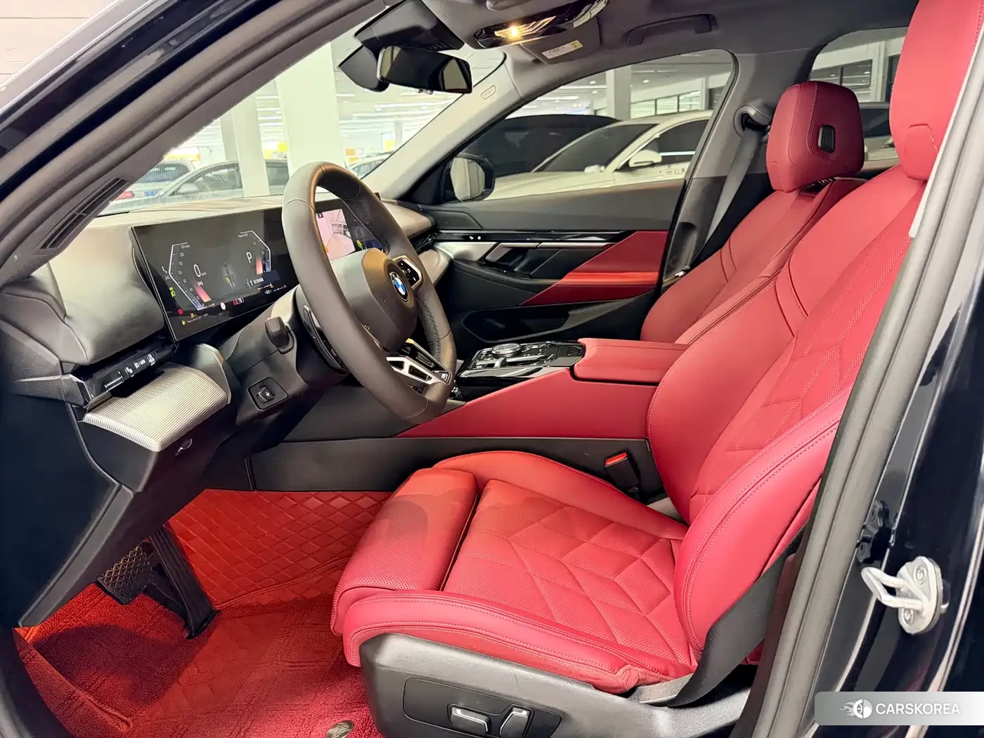 BMW 5 series 2025 Черный из Китая, фото 2