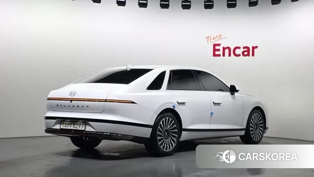 Hyundai Grandeur Hybrid (GN7) id 3689520 из Кореи 12