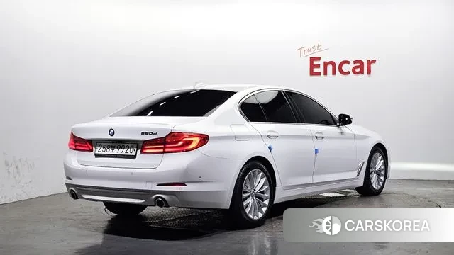 BMW 5 Series (G30) id 3122981 из Кореи 12