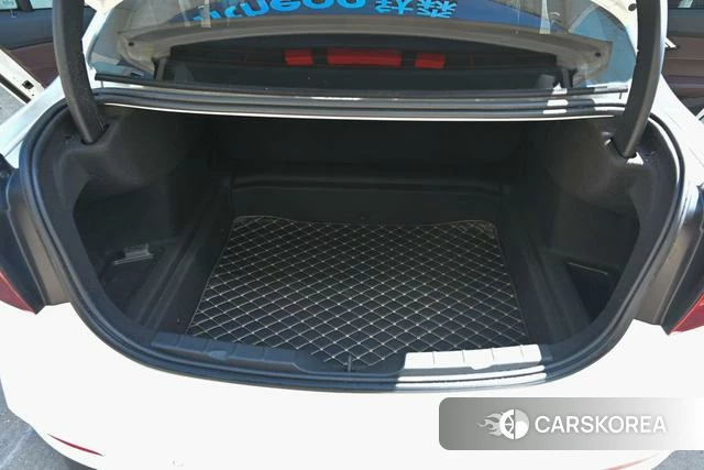BMW 1 series id 4240356 из Китая 12