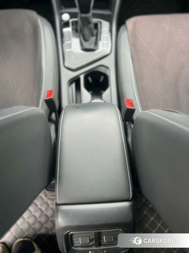 Volkswagen Tiguan L 2023 Черный из Китая, фото 6