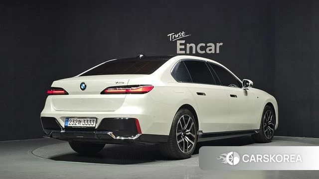BMW 7 Series (G70) id 4541022 из Кореи 12