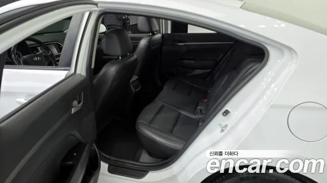 Hyundai Avante AD id 2597333 из Кореи 12