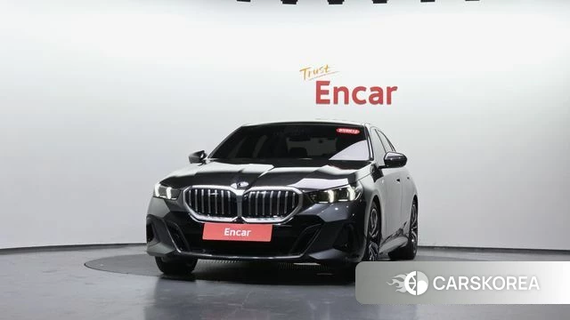 BMW 5 Series (G60) id 4548902 из Кореи 12