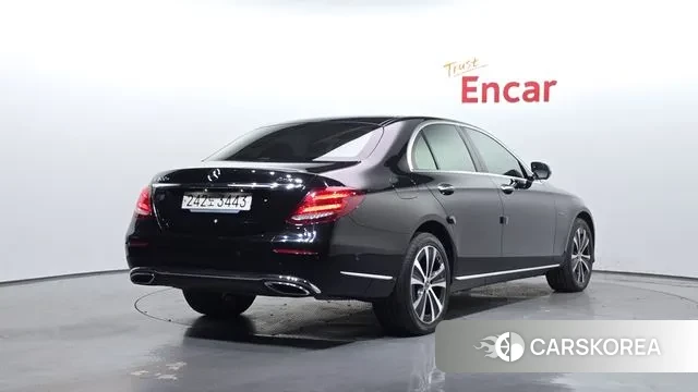 Mercedes-Benz E-Class W213 id 3469149 из Кореи 12