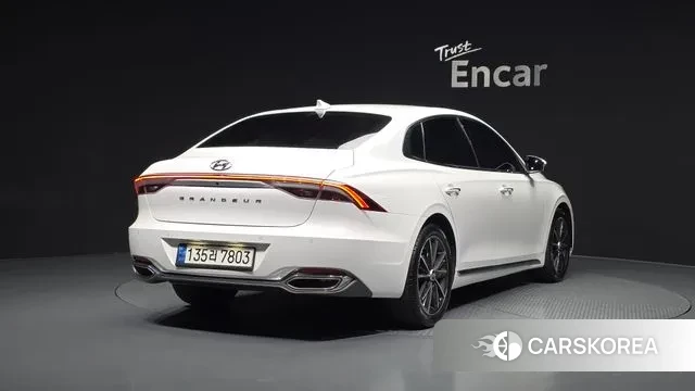 Hyundai The New Grandeur IG id 3752847 из Кореи 12