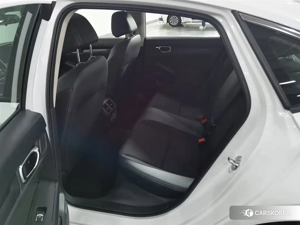 Honda Civic id 4515445 из Китая 12