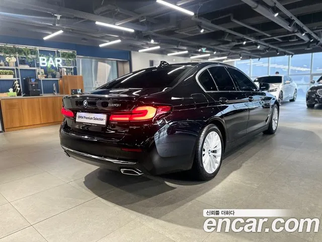 BMW 5 Series (G30) id 2718267 из Кореи 2