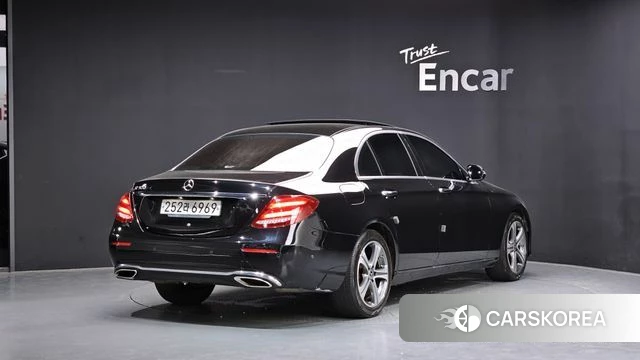 Mercedes-Benz E-Class W213 id 4508375 из Кореи 12