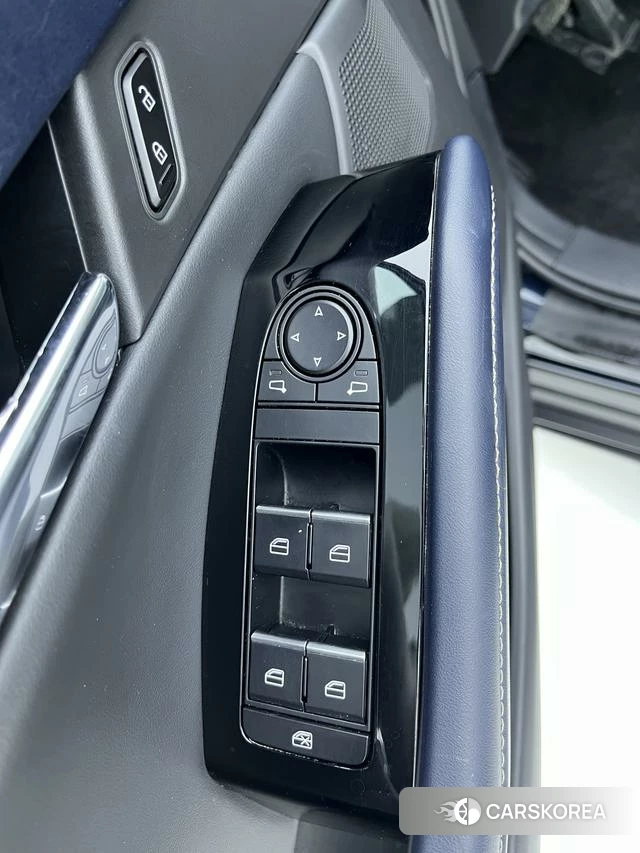 Mazda CX-30 id 4273627 из Китая 12