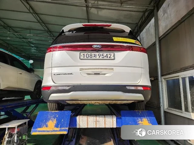 Kia Carnival 4th generation 2020 Белый из Кореи, фото 2