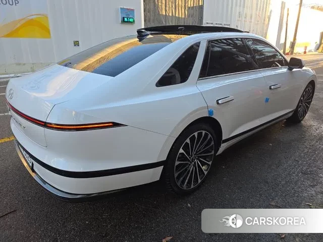 Hyundai Grandeur Hybrid (GN7) id 3576238 из Кореи 12