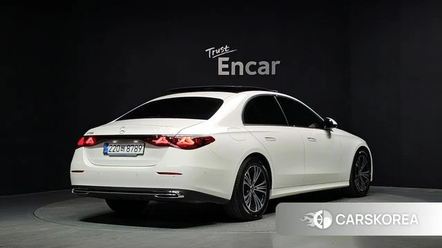 Mercedes-Benz E-Class W214 id 4548714 из Кореи 12
