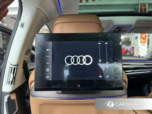 Audi A8 id 4272143 из Китая 12