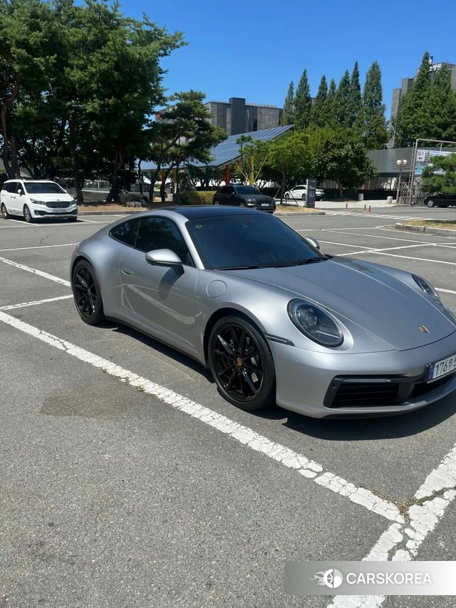 Porsche 911(992) id 4647143 из Кореи 8