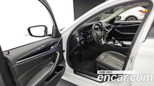 BMW 5 Series (G30) id 2681069 из Кореи 12