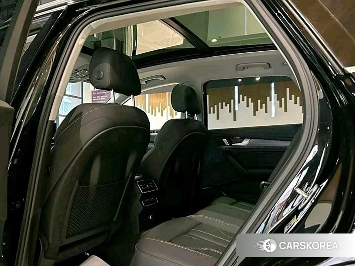 Audi Q5L id 4407511 из Китая 12