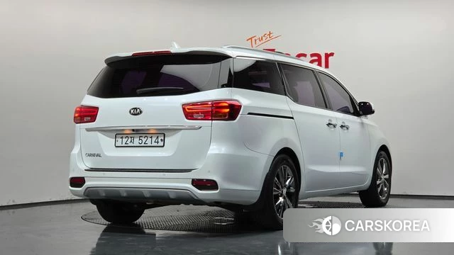 Kia The New Carnival id 4684425 из Кореи 12