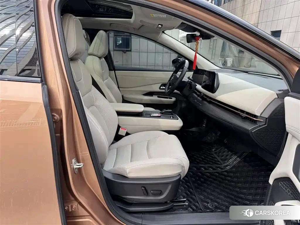 Nissan Ariya id 4644652 из Китая 9