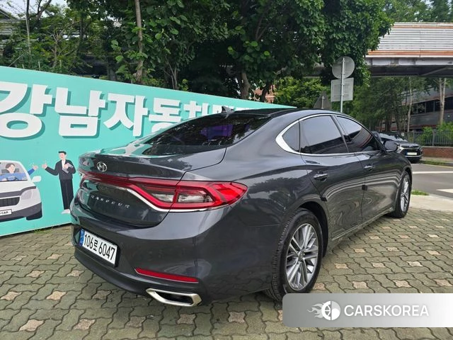 Hyundai Grandeur IG id 4605400 из Кореи 7