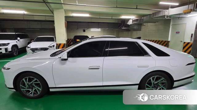 Hyundai Grandeur Hybrid (GN7) 2024 Белый из Кореи, фото 2