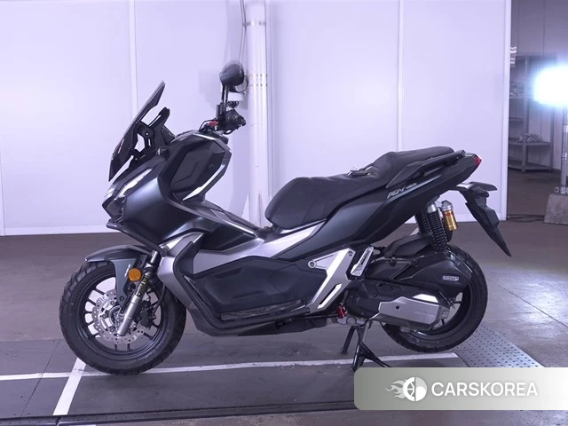 Проданный Honda ADV150 2019 из Японии