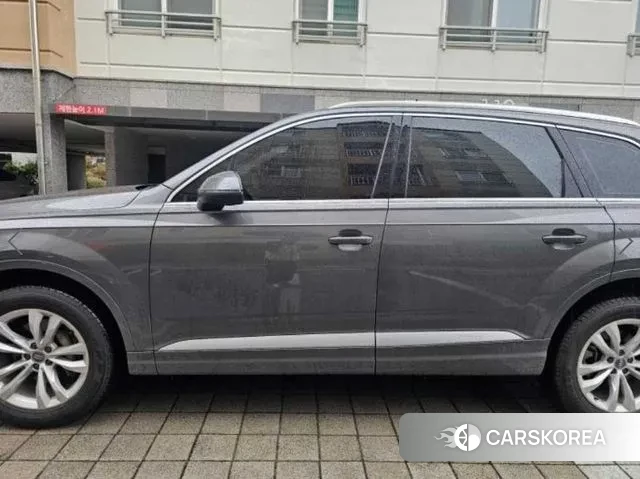 Audi Q7 (4M) 2019 Серый из Кореи, фото 2
