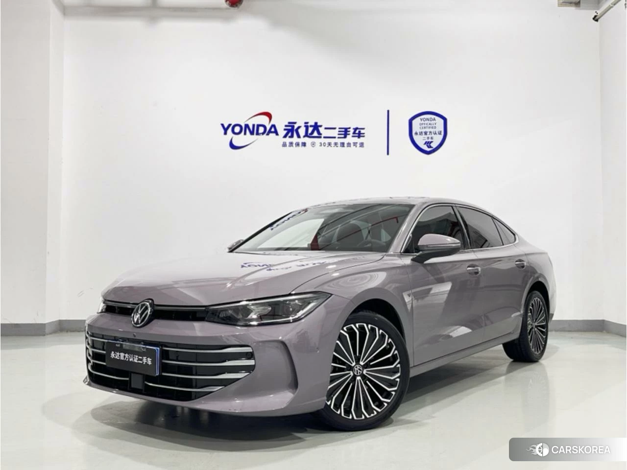 Volkswagen Passat id 4492950 из Китая 9