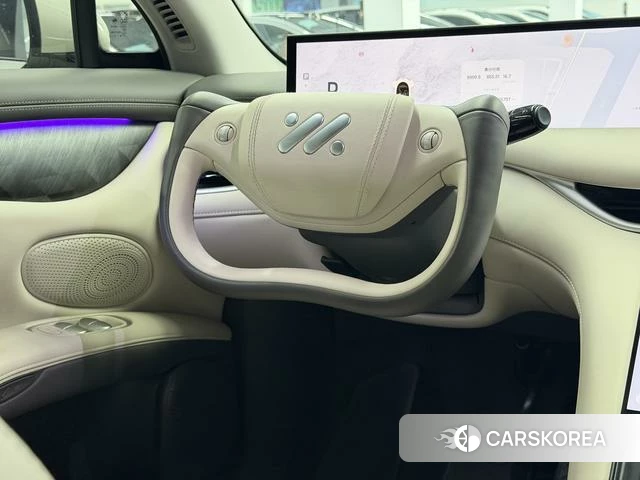 Zhiji Automobile Zhiji LS6 2023 Другой из Китая, фото 2