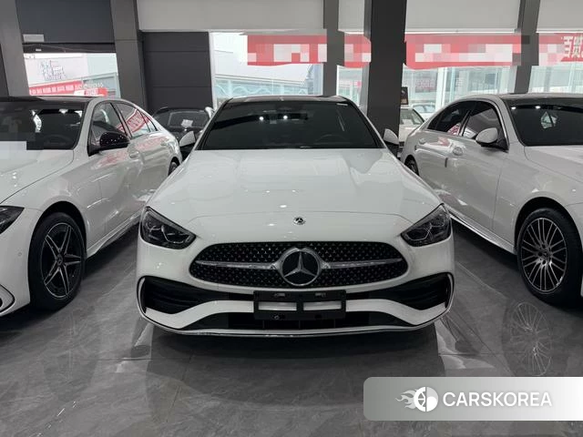 Mercedes-Benz Class C 2023 Белый из Китая, фото 2