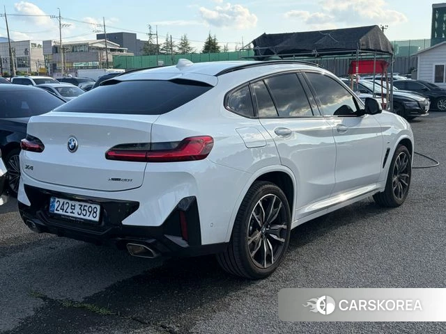 BMW X4 (G02) 2024 Белый из Кореи, фото 5