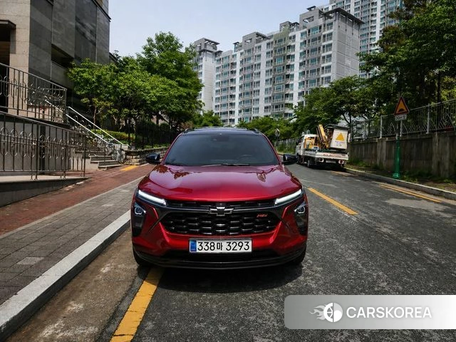 Chevrolet (GM Daewoo) Trax Crossover 2023 Красный из Кореи, фото 4